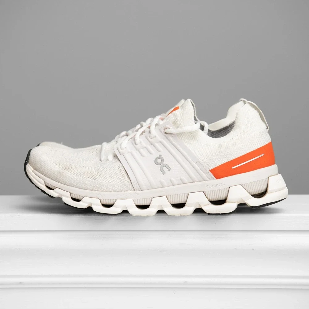 On CloudSwift Mens 11 White Running Sneakers Athleisure Minimalist GorpCore